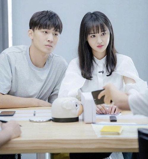 老师爆料娱乐圈,揭秘明星背后的故事  第3张